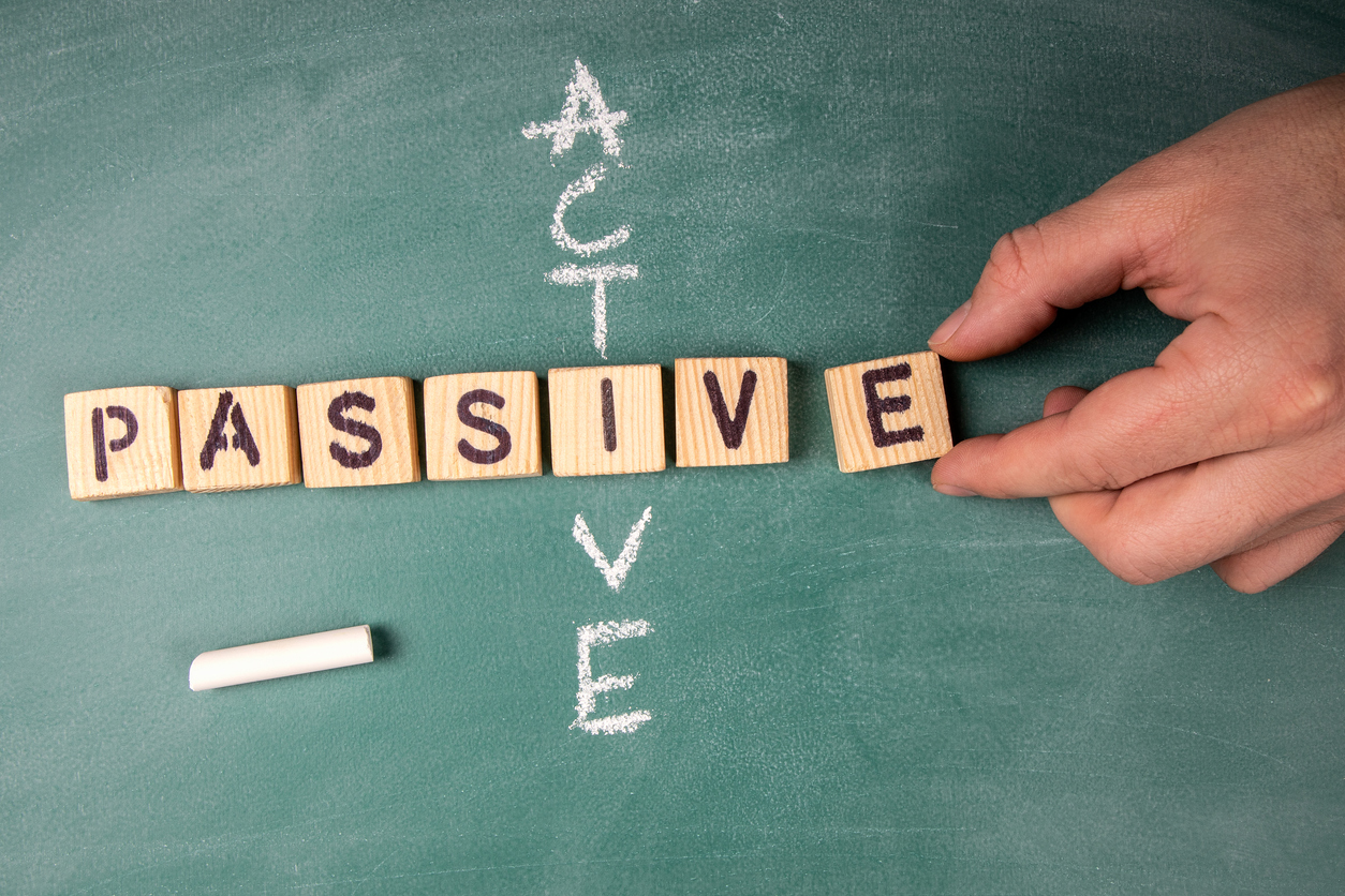 benefits of active fund management - active and passive on blackboard
